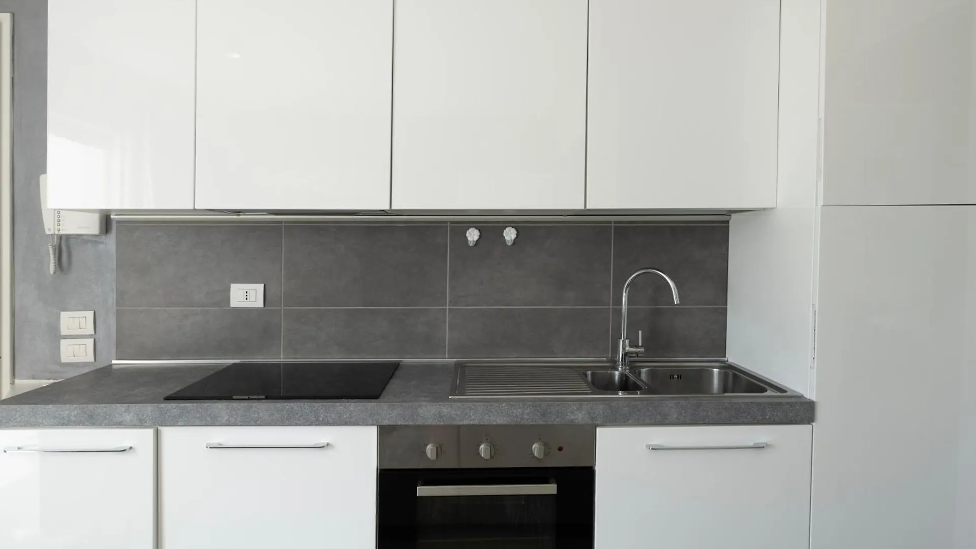 Wave Village Apartments ليدو دي يسولو